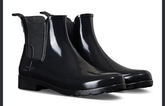 Hunter Shoes - Hunter Women's Gloss Original Refined Waterproof Chelsea Rain Boots Black Size 7